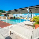 Beautiful Ocean View Condo 2 Bedroom - Singular Joy Residences - Condo Joy