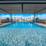 Beautiful Ocean View Condo 2 Bedroom - Singular Joy Residences - Condo Joy