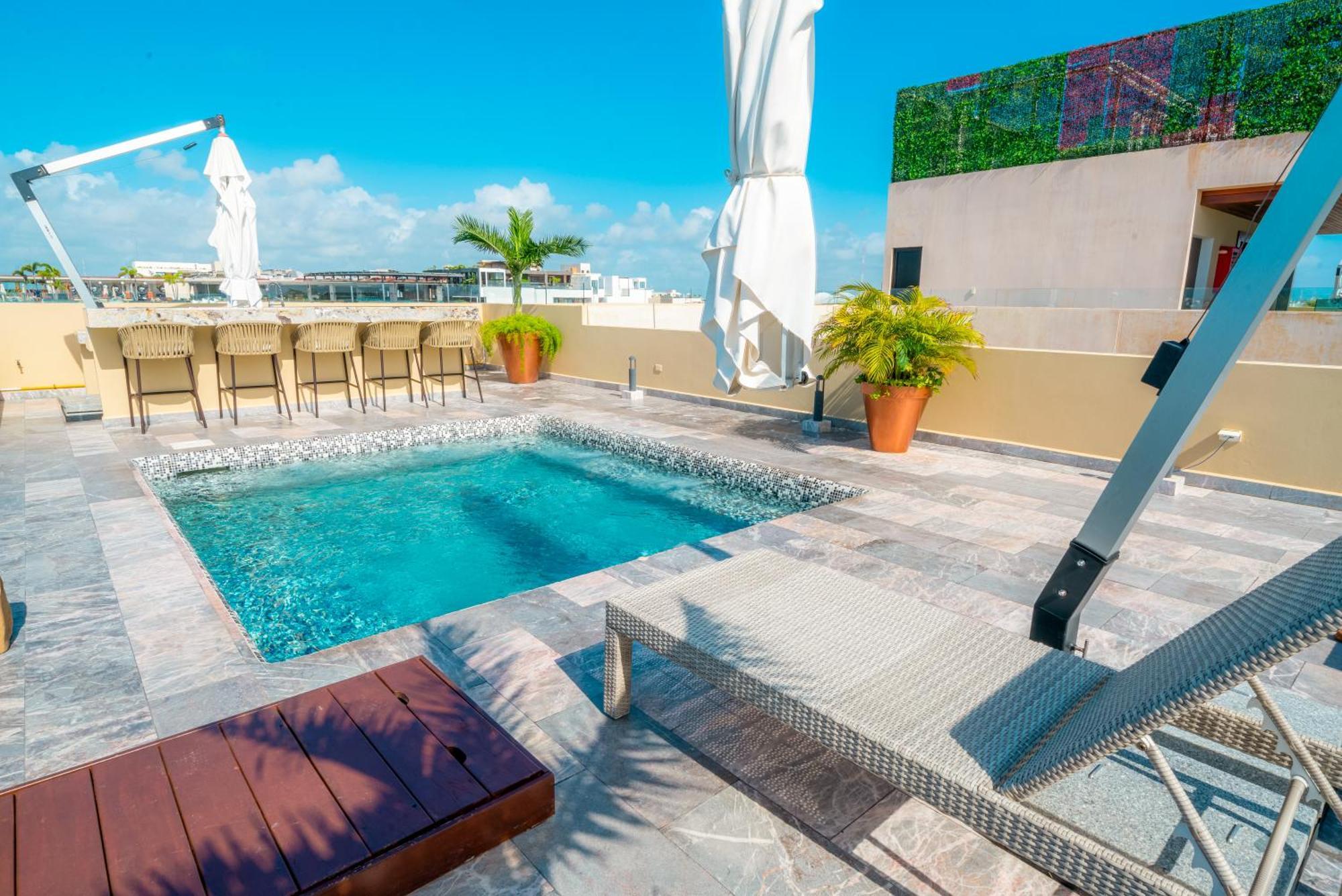 Beautiful Ocean View 2 Bedroom - Singular Joy Residences - Joy Apartamento *